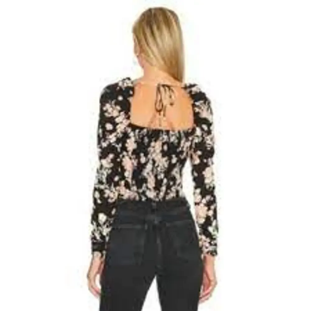 Free People Hillary long sleeve crop top black floral NWT - Picture 2 of 6